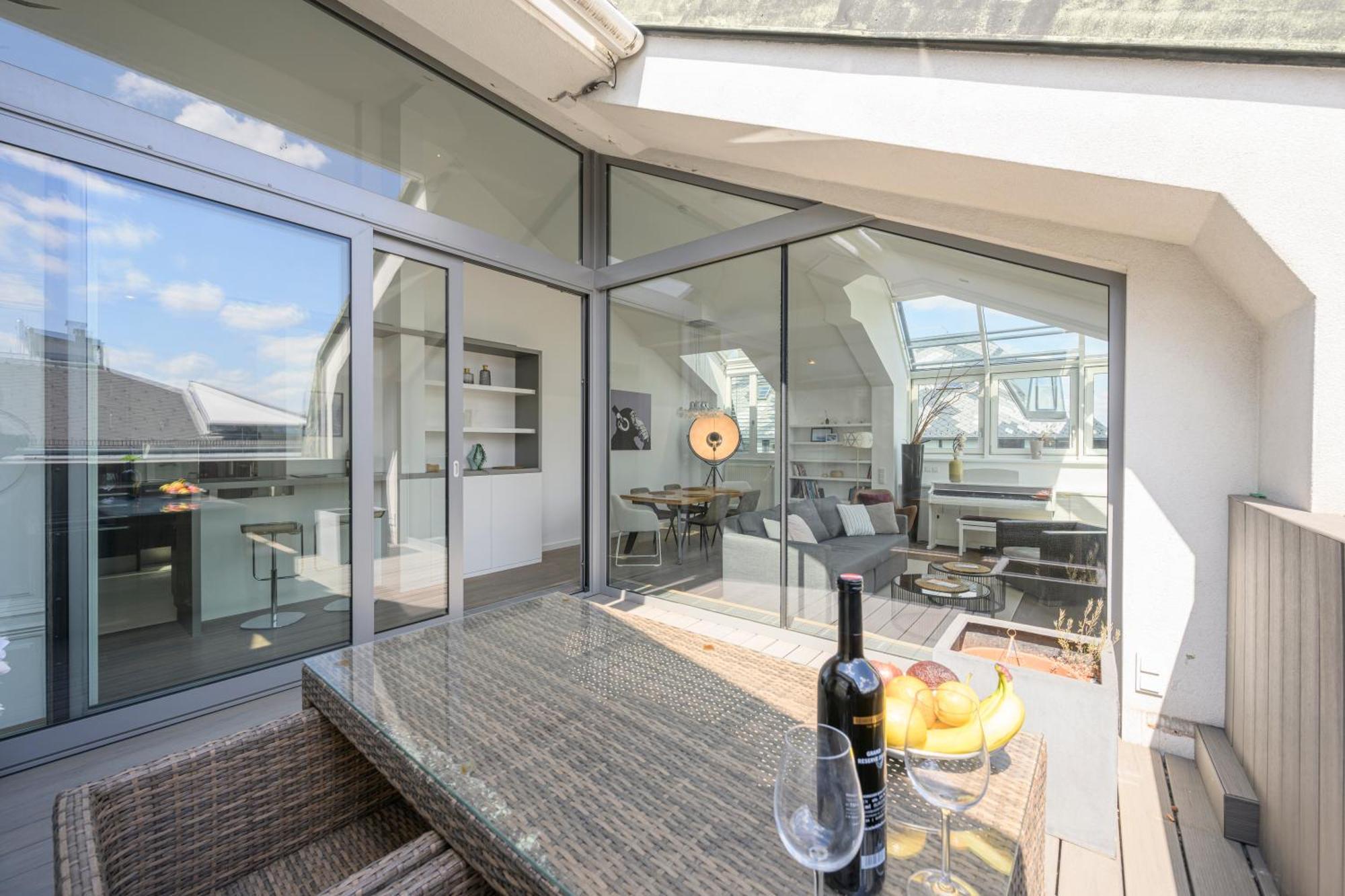 Executive Suite Schottenring Vienna Exterior photo